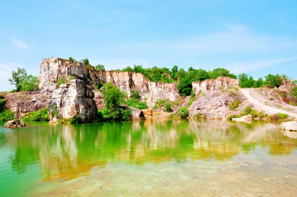 Bức tranh thủy mặc tr&ecirc;n đồi T&agrave; Pạ An Giang